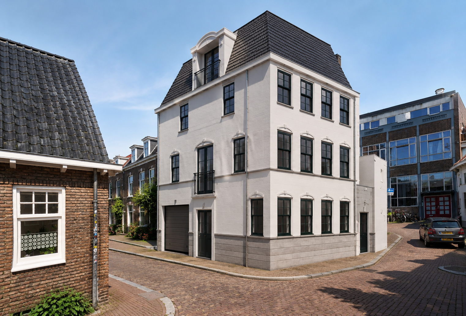 Stadswoning met garage